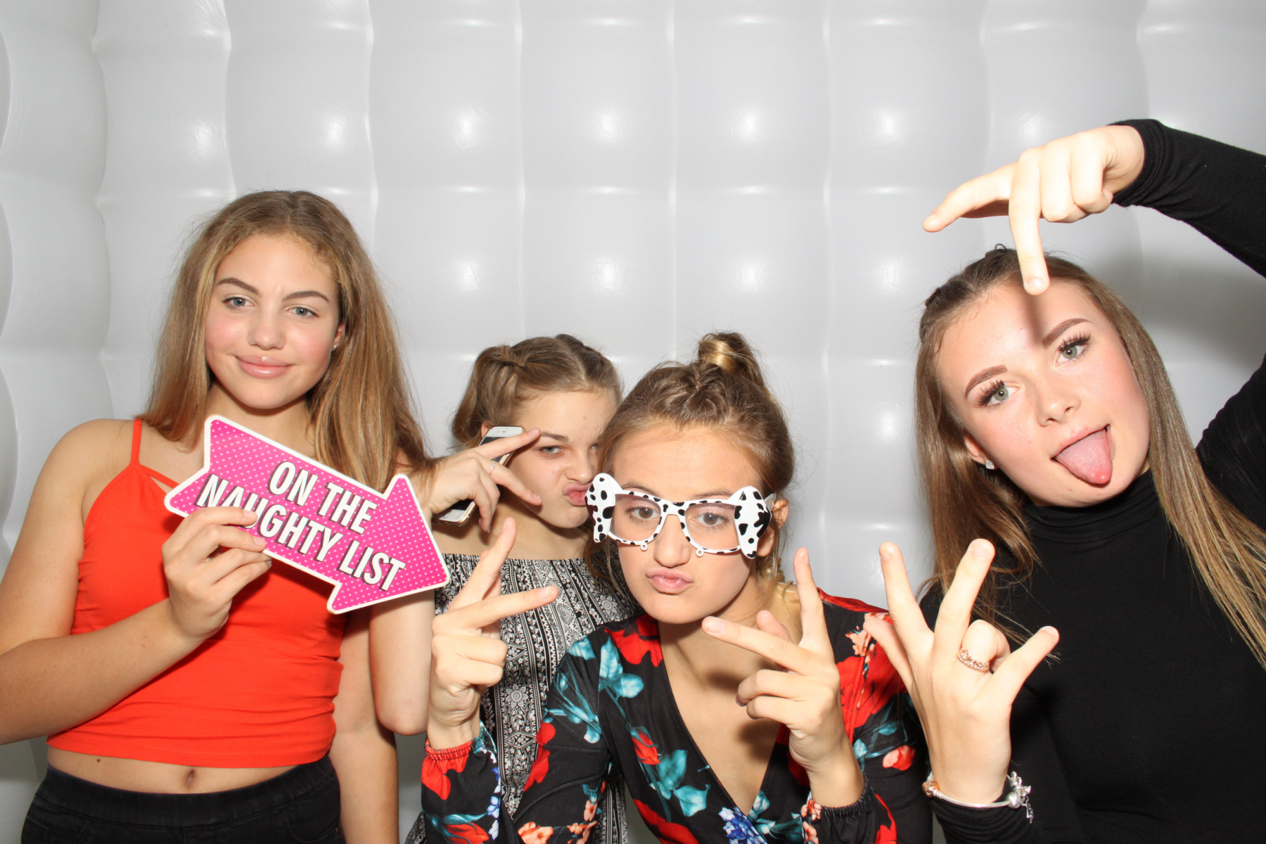 Freya’s 13th party  | View more photos from the event at gallery.yourboothskent.co.uk/u/Your-Booths-Kent/Freya’s-13th-party